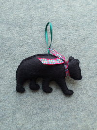 Maine Black Bear Felt Holiday Ornament DIY Kit 