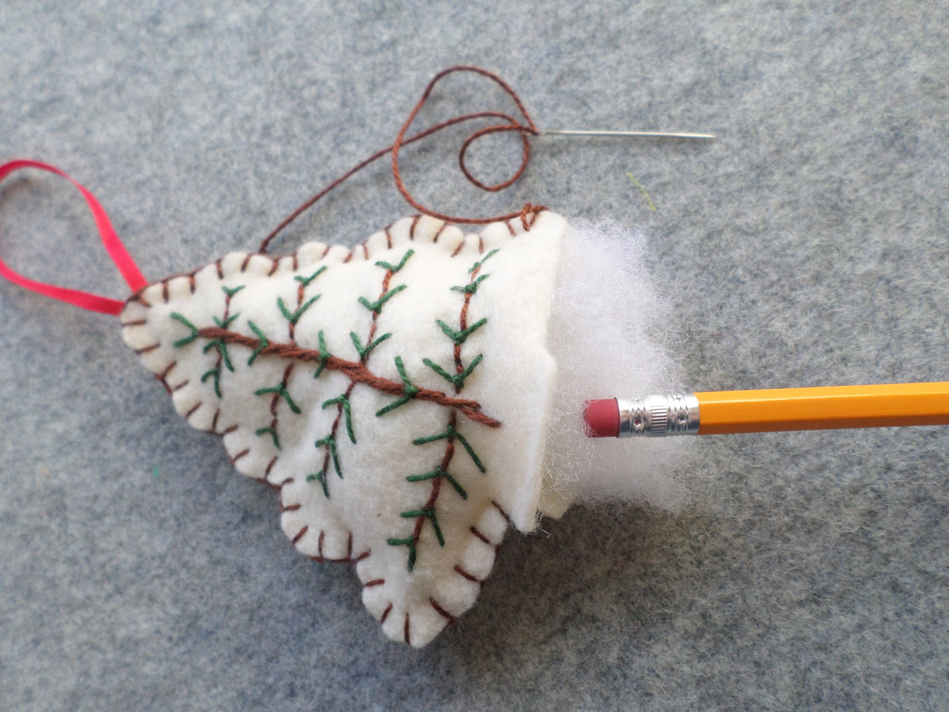 White Tree Felt Holiday Ornament DIY Kit 