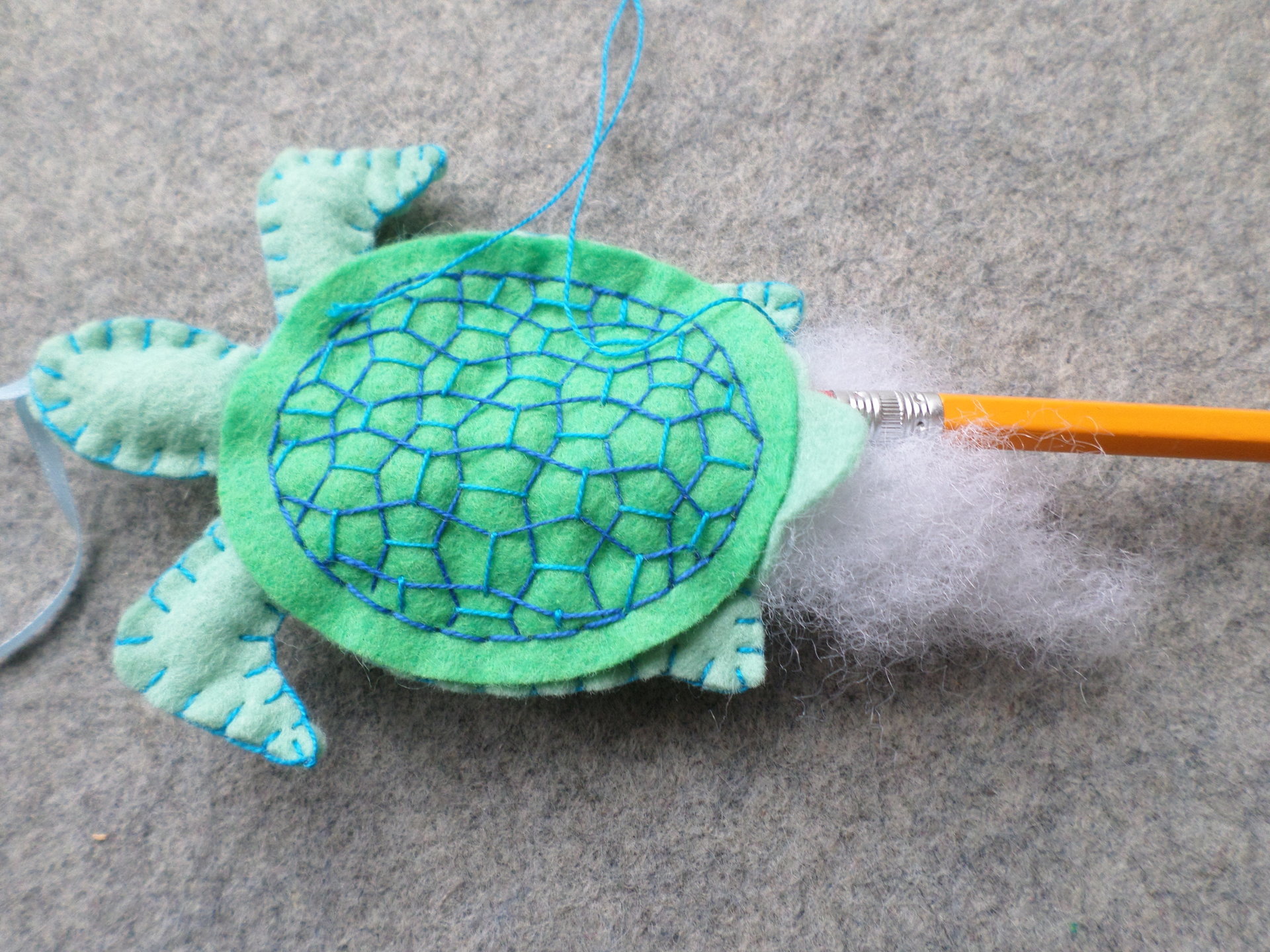 Turtle Felt Holiday Ornament DIY Kit 