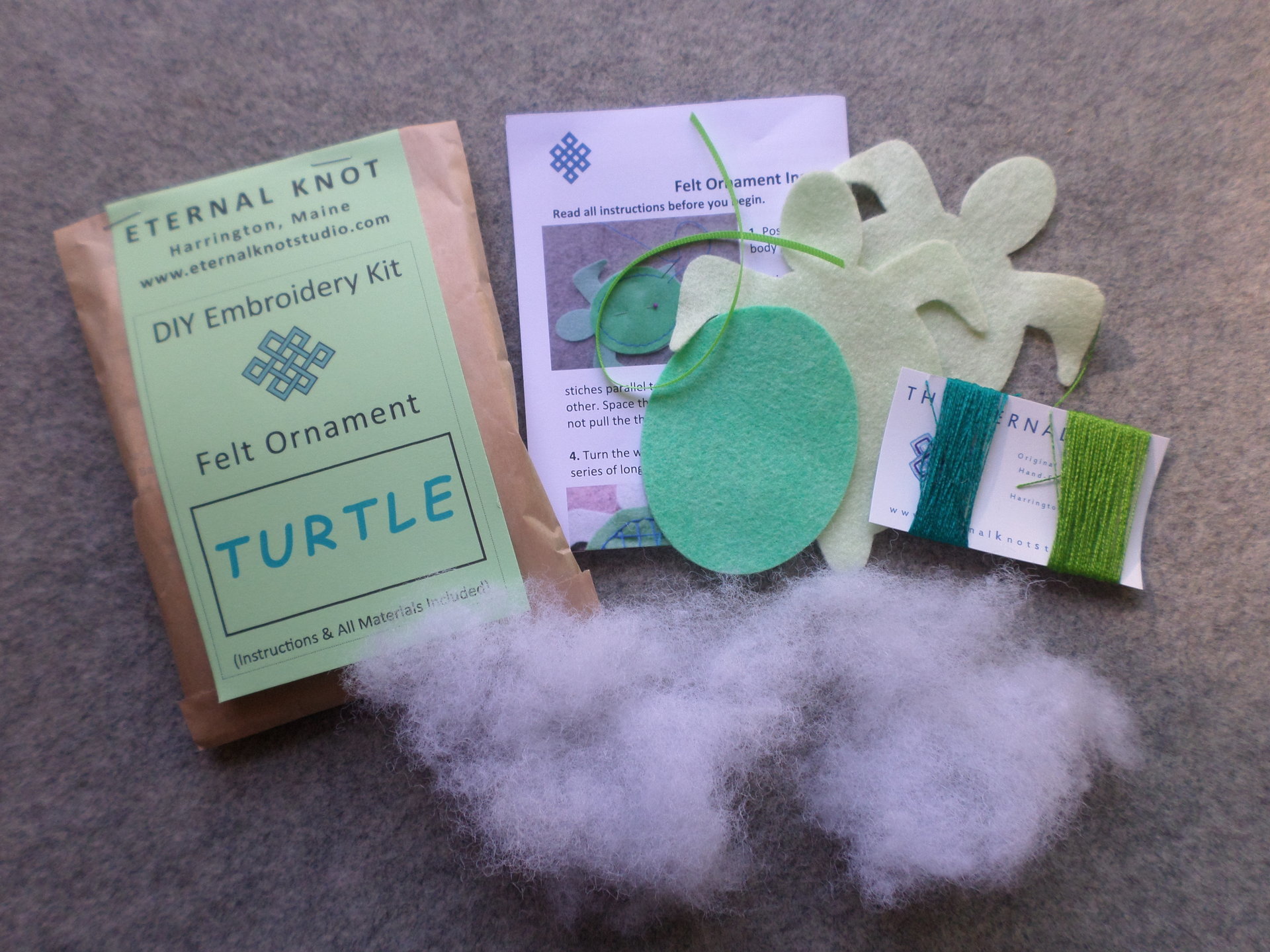 Turtle Felt Holiday Ornament DIY Kit 