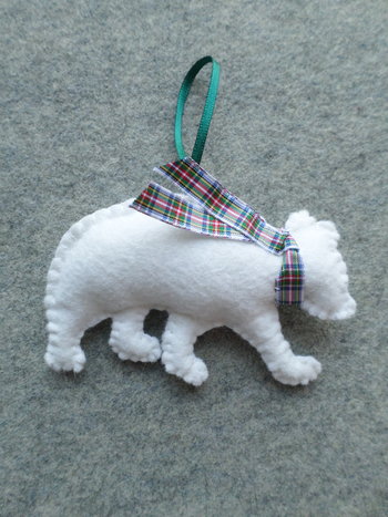 Polar Bear Felt Holiday Ornament DIY Kit 