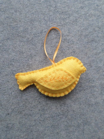 Yellow Bird Felt Holiday Ornament DIY Kit 