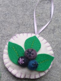 Blueberry Felt Holiday Ornament DIY Kit