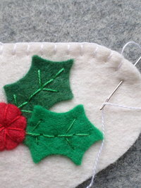 Bell Felt Holiday Ornament DIY Kit 