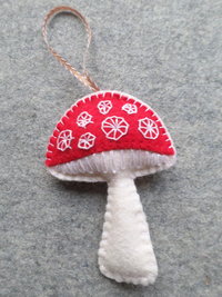 Mushroom Felt Ornament DIY Kit 