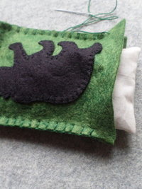 Maine Black Bear Balsam Sachet DIY Kit