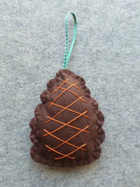 Pine Cone Felt Holiday Ornament DIY Kit 