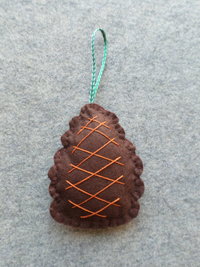 Pine Cone Felt Holiday Ornament DIY Kit 