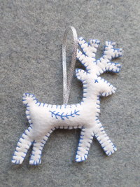 Reindeer Felt Holiday Ornament DIY Kit 