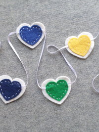 Valentine Hearts Felt Garland DIY Sewing Kit 