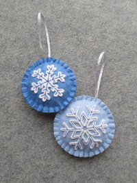 Snowflake Felt Holiday Ornament DIY Kit 