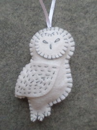 Snowy Owl Felt Holiday Ornament DIY Kit 