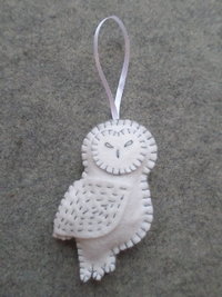 Snowy Owl Felt Holiday Ornament DIY Kit 