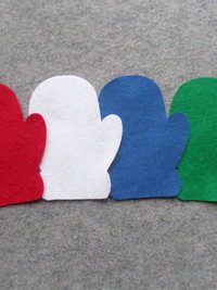 12 Cut Felt Shapes, Mitten Pieces