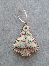 Set of 4 Tree Felt Ornaments DIY Kit 