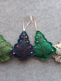 Set of 4 Tree Felt Ornaments DIY Kit 