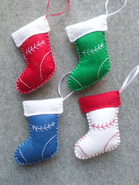 Set of 4 Stocking Felt Ornaments DIY Kit 