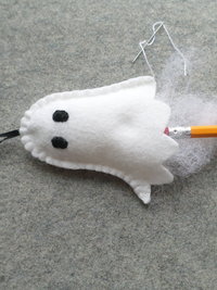 Spooky Ghost Halloween Felt Holiday Ornament DIY Kit 