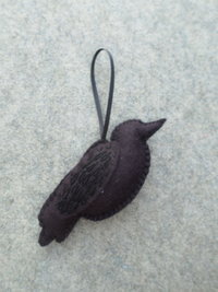 Crow Halloween Felt Holiday Ornament DIY Kit