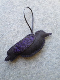 Crow Halloween Felt Holiday Ornament DIY Kit