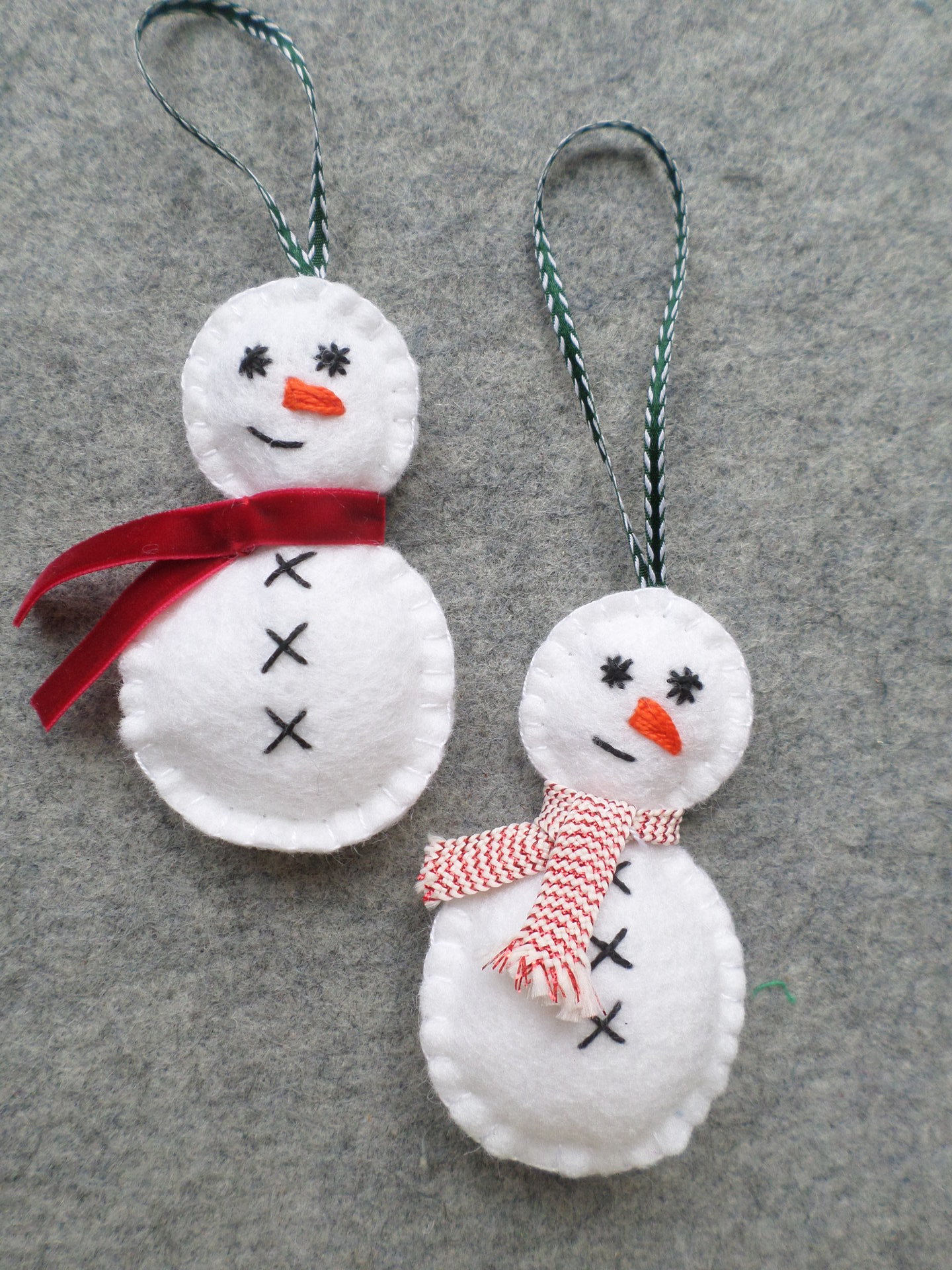 Snowman Felt Holiday Ornament DIY Kit 