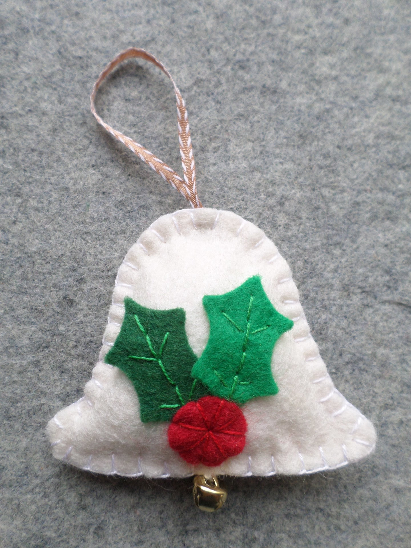 Bell Felt Holiday Ornament DIY Kit 