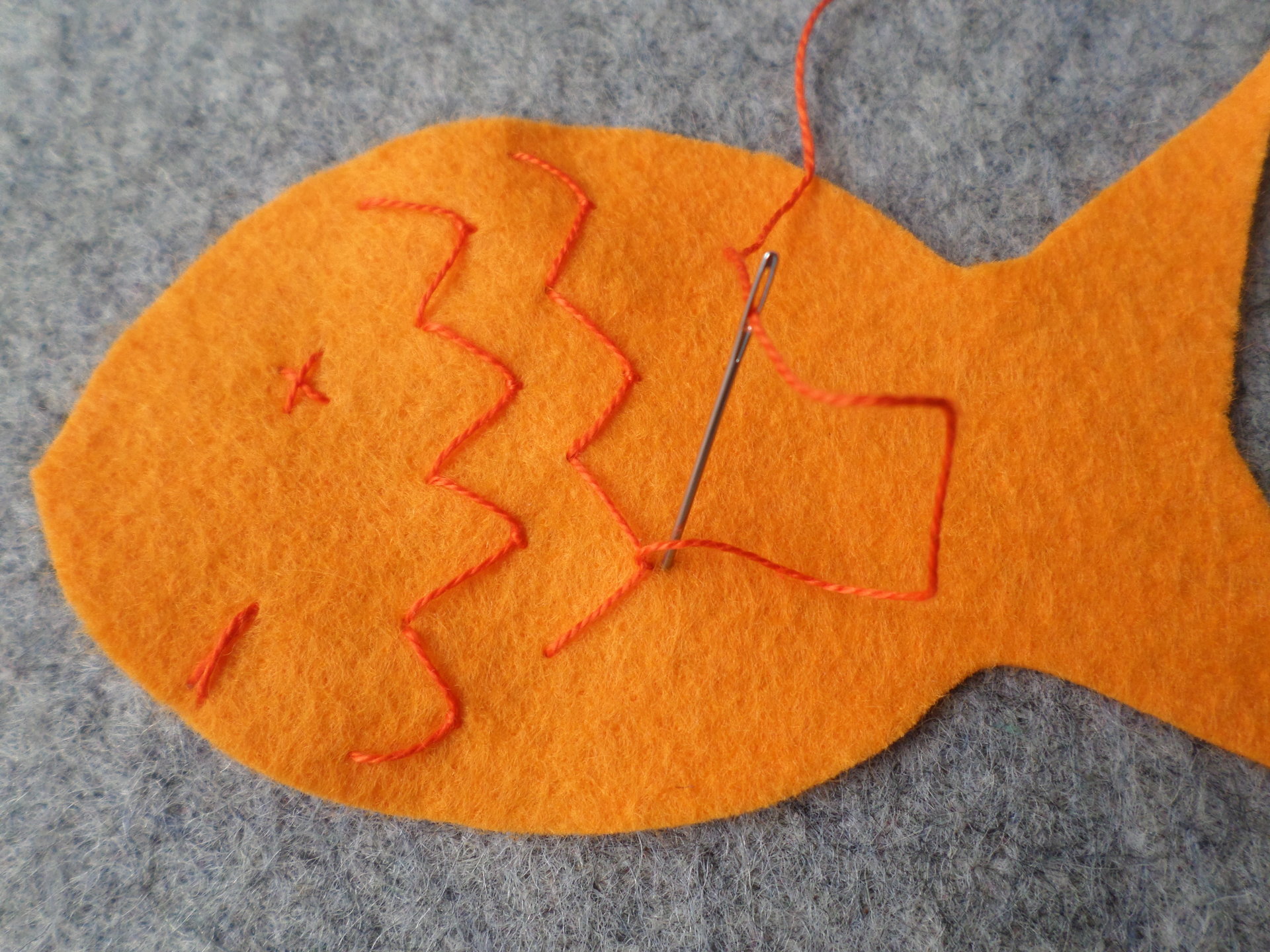 Goldfish Felt Holiday Ornament DIY Kit 