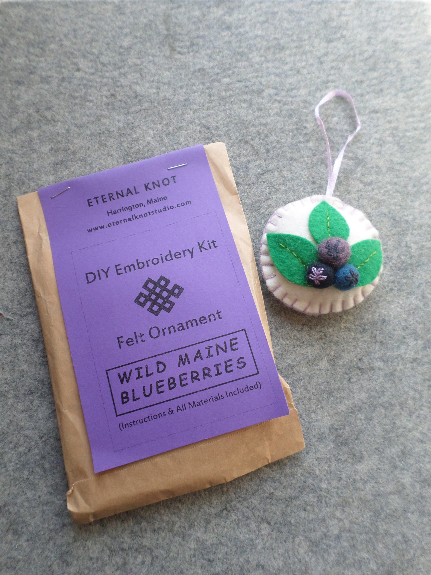 Blueberry Felt Holiday Ornament DIY Kit 