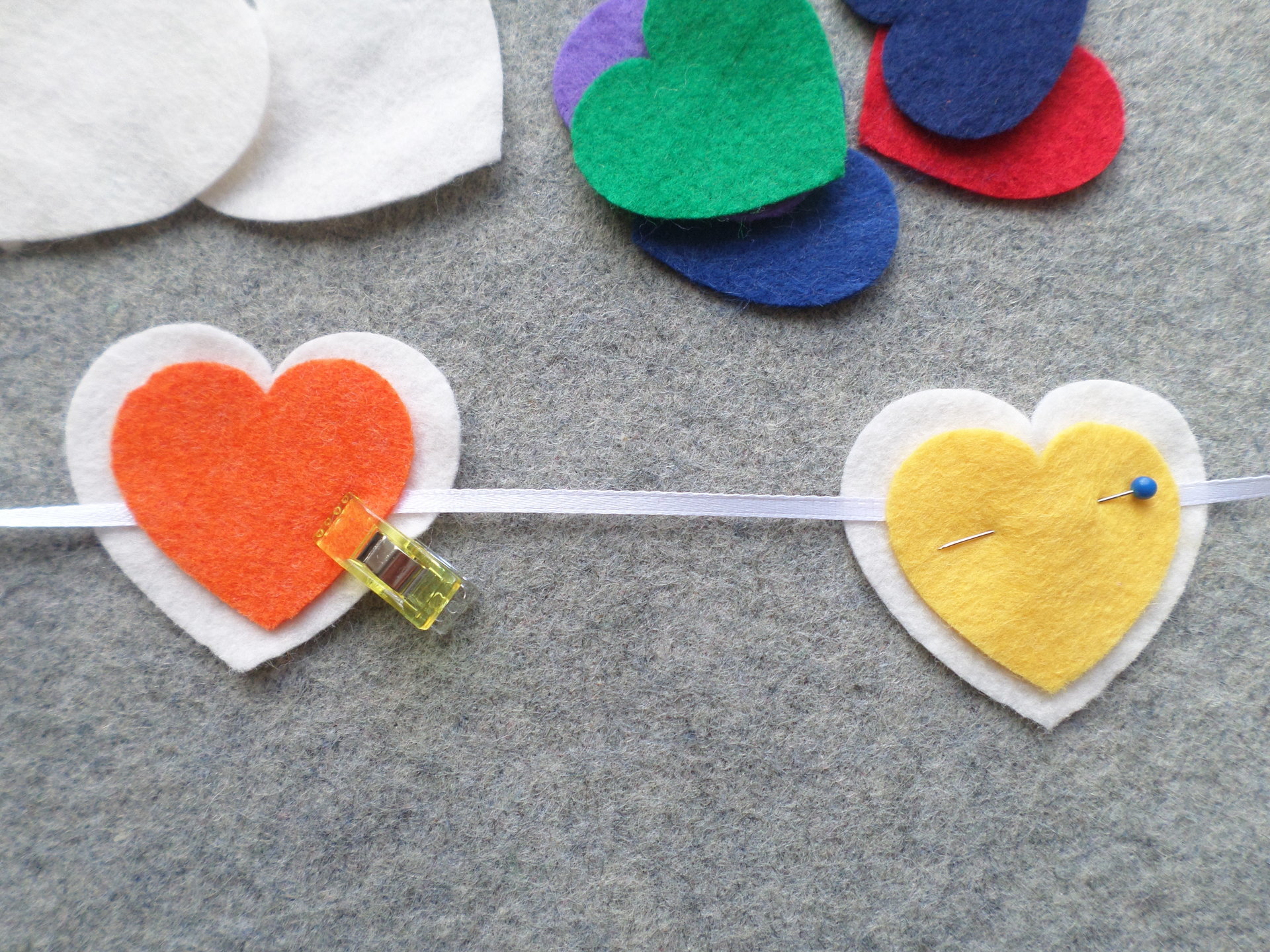 Valentine Hearts Felt Garland DIY Sewing Kit 