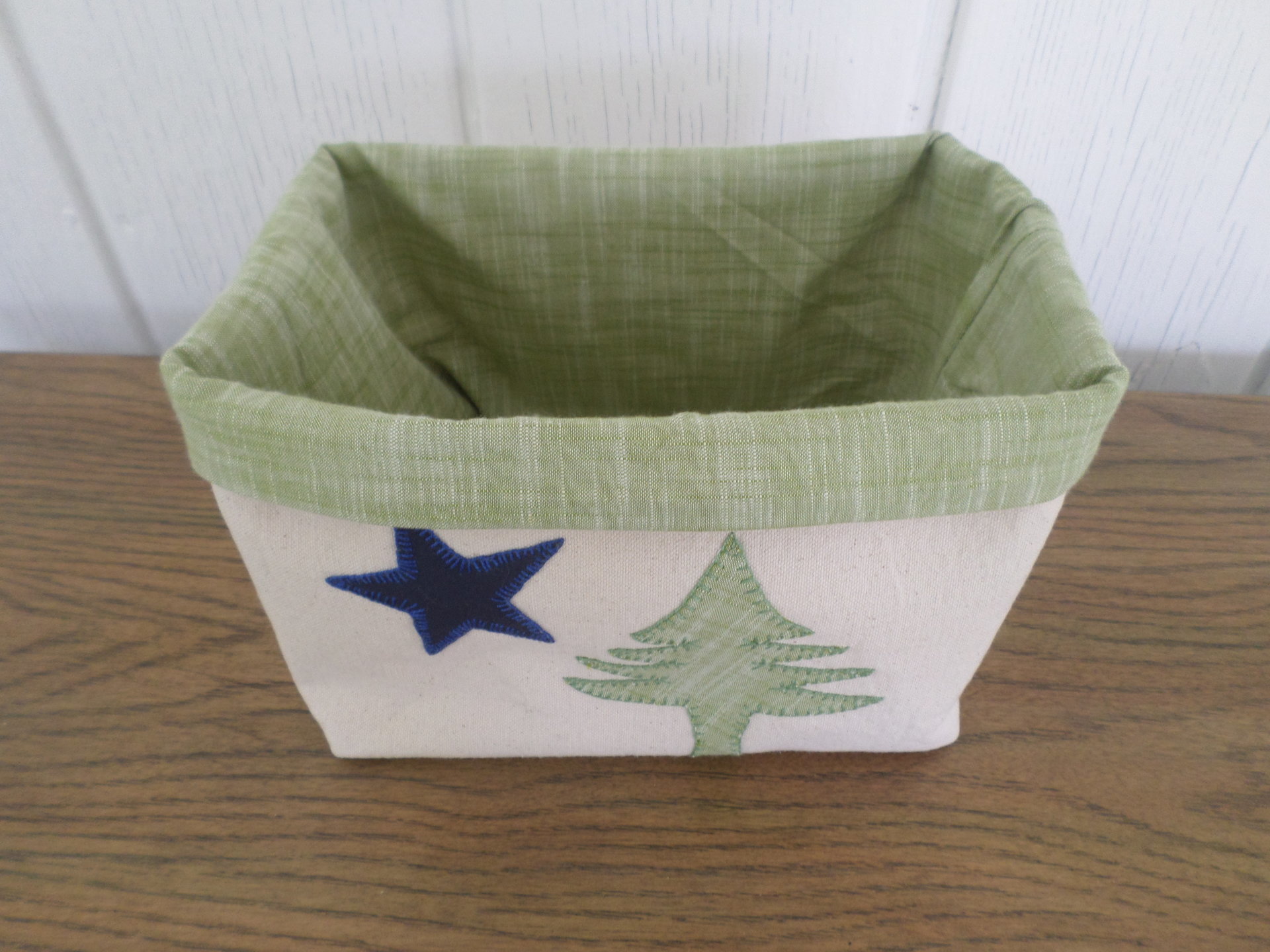 Maine Flag Hand Embroidered Canvas Fabric Basket