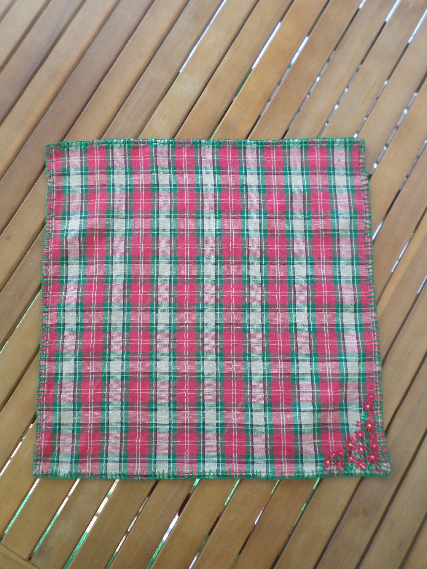 Red & Green Plaid Holiday Linen Napkins, Hand Embroidered Flowers
