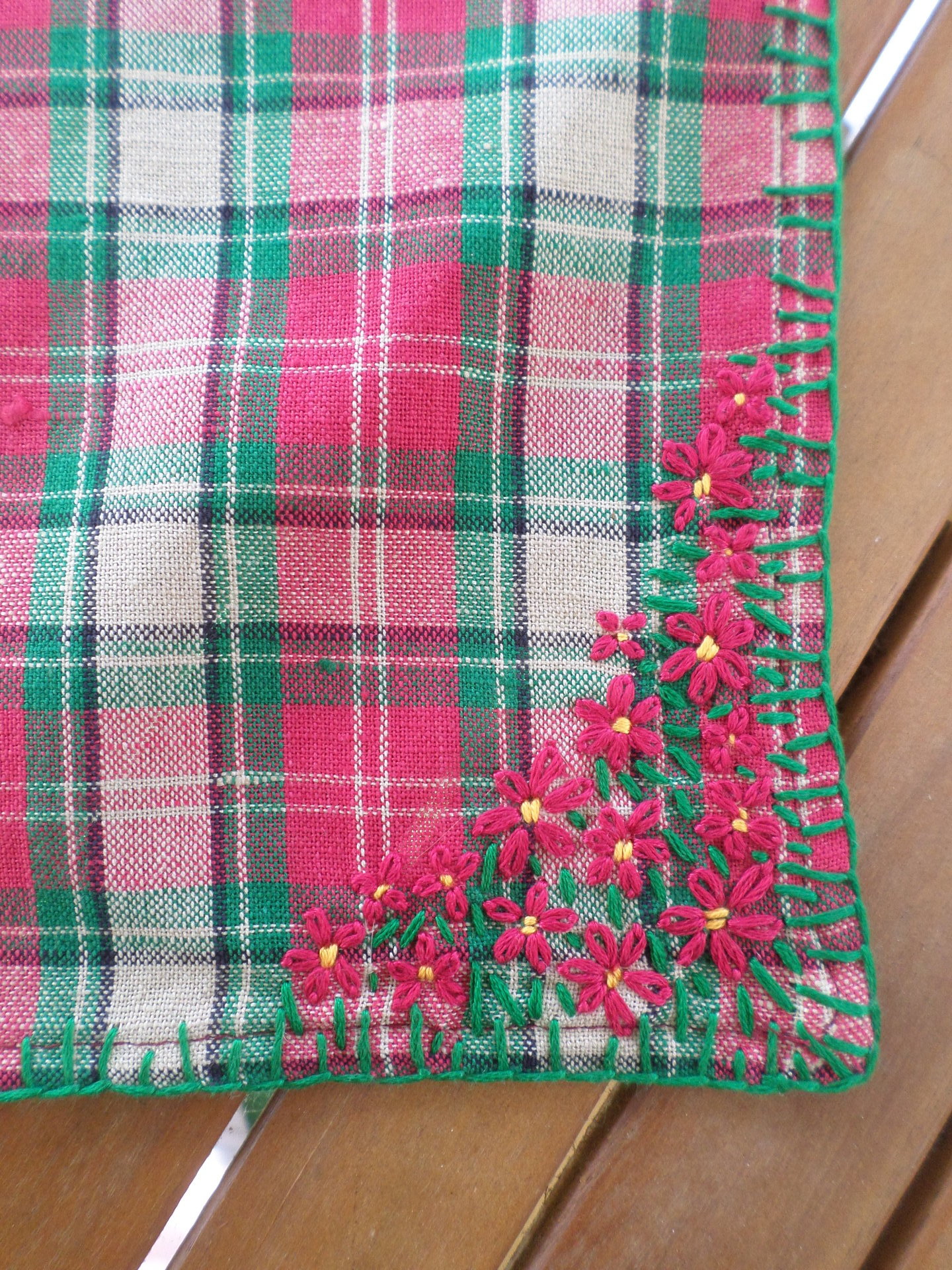 Red & Green Plaid Holiday Linen Napkins, Hand Embroidered Flowers