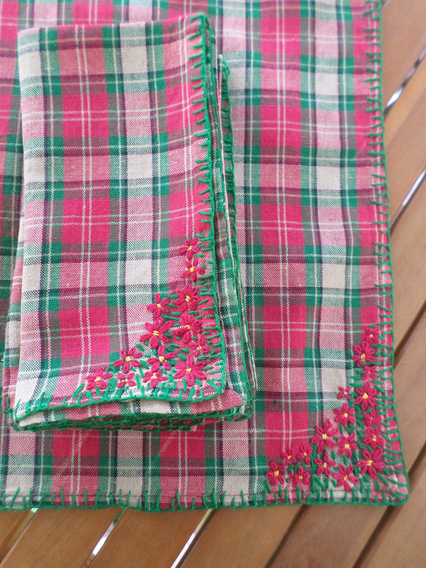 Red & Green Plaid Holiday Linen Napkins, Hand Embroidered Flowers