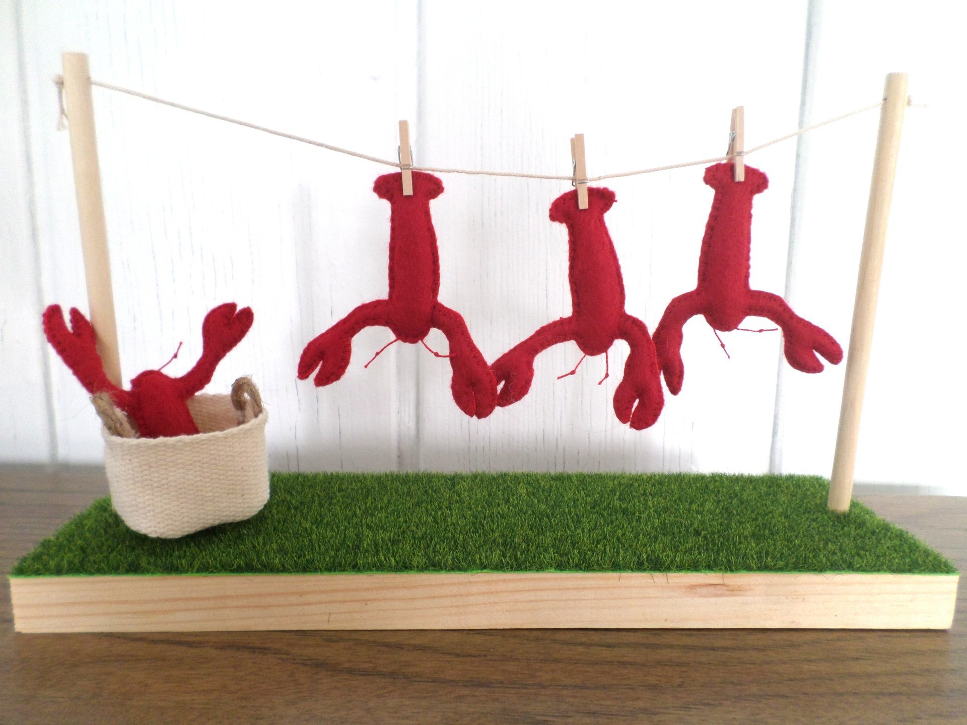 Miniature Downeast Maine Clothesline with Red Lobsters and Laundry Basket 