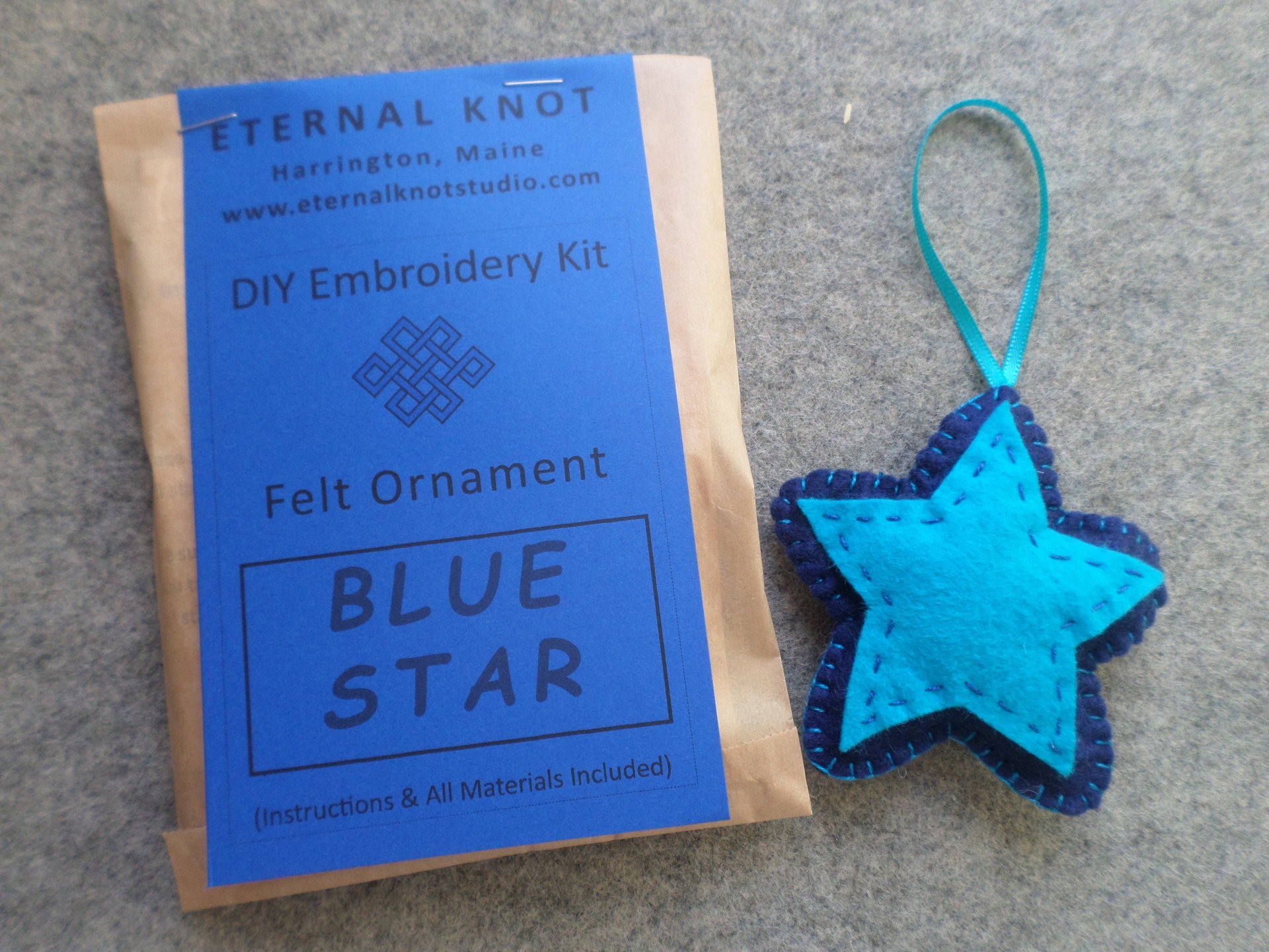 Star Felt Holiday Ornament DIY Kit 