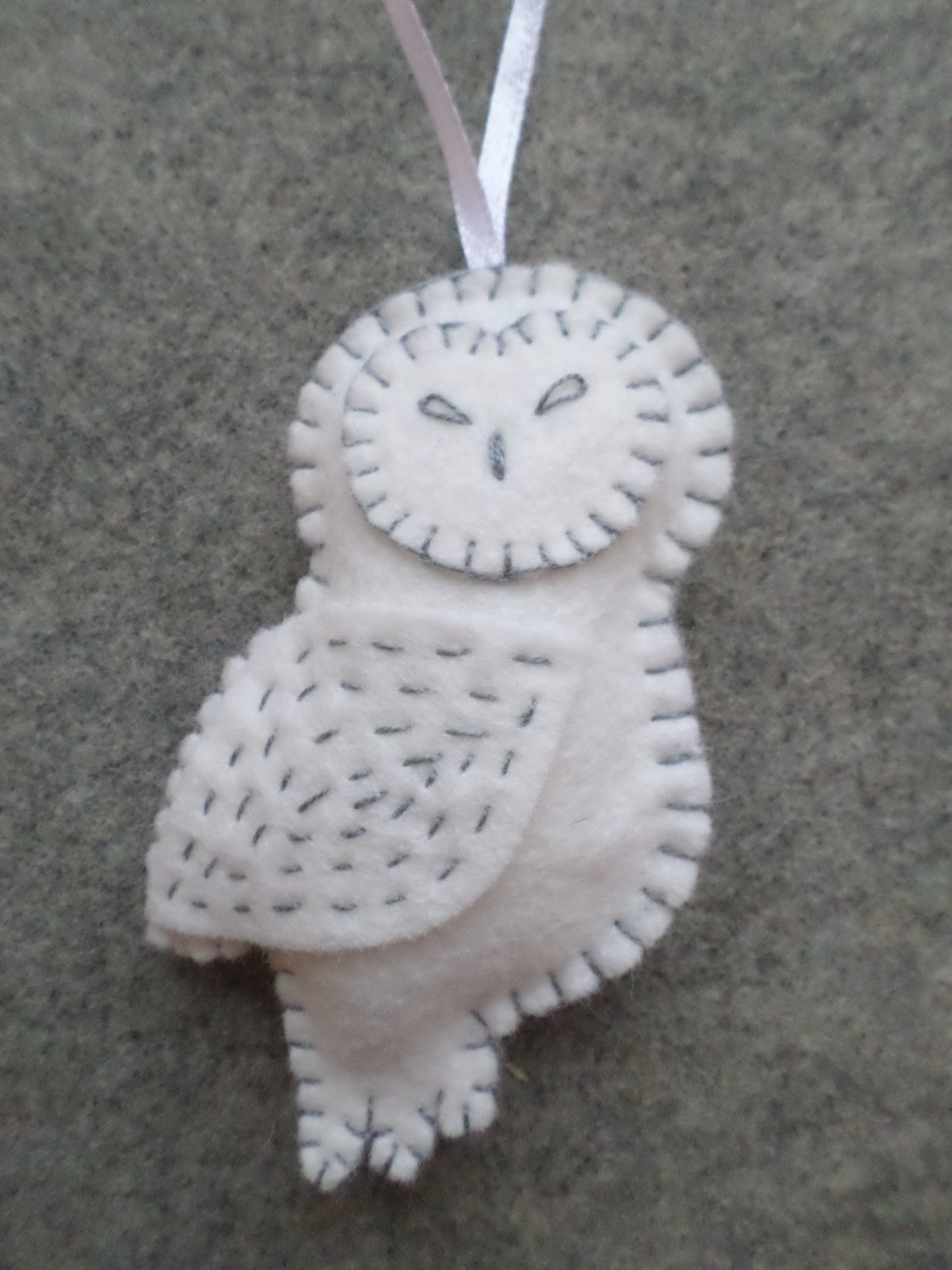 Snowy Owl Felt Holiday Ornament DIY Kit 