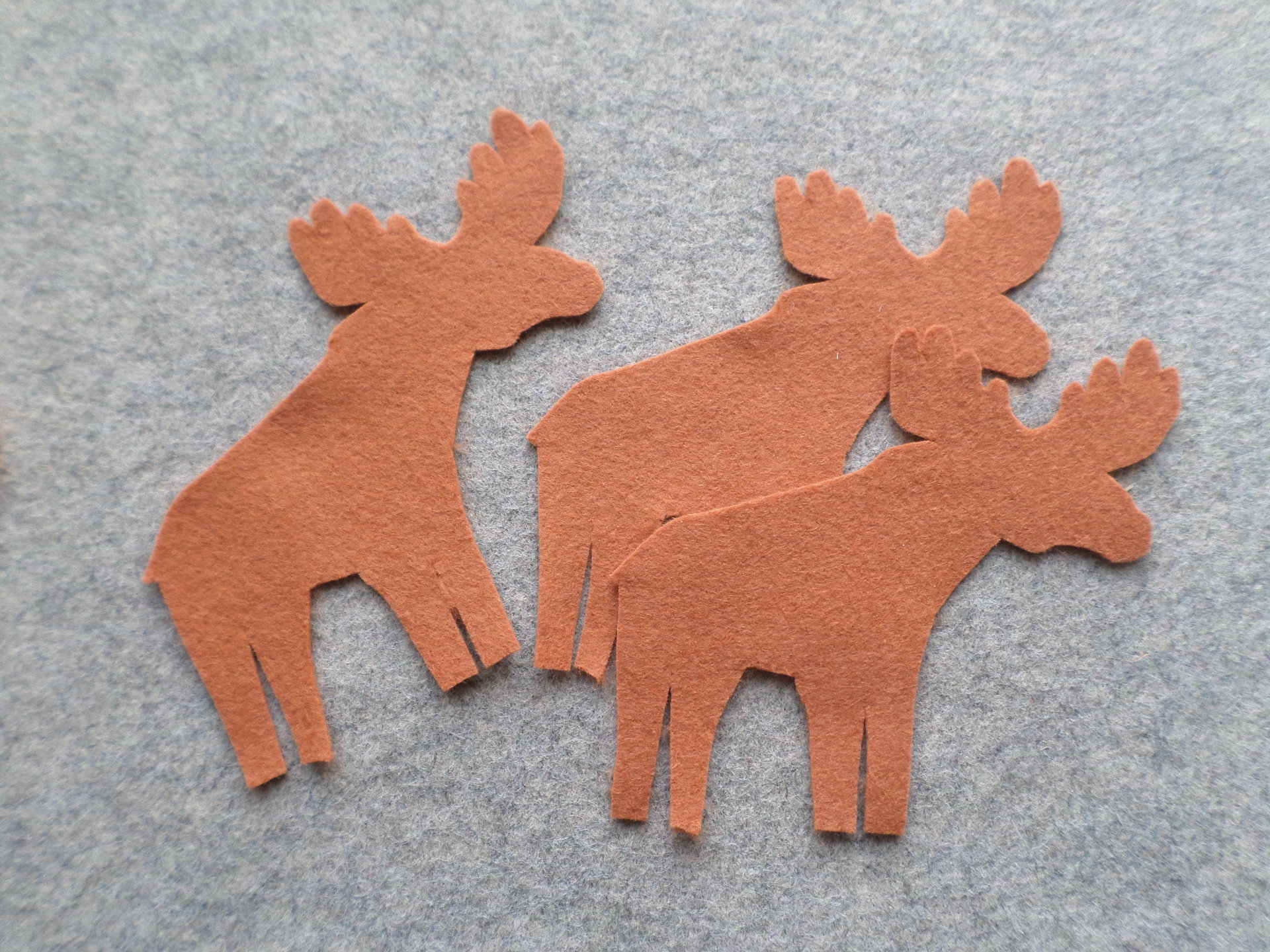 Cut Felt Shapes, 12 Moose Pieces