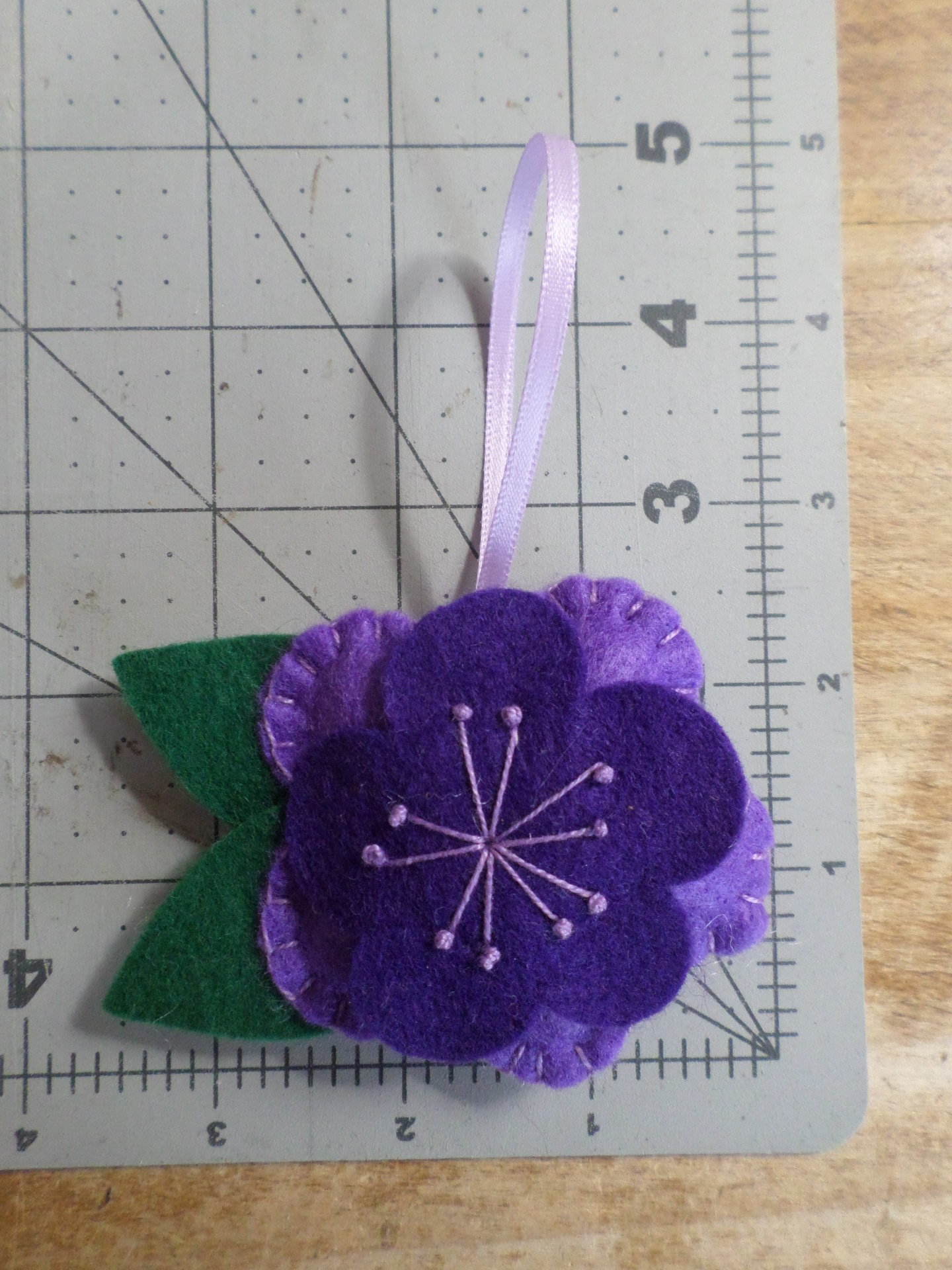 Purple Flower Felt Ornament DIY Kit 