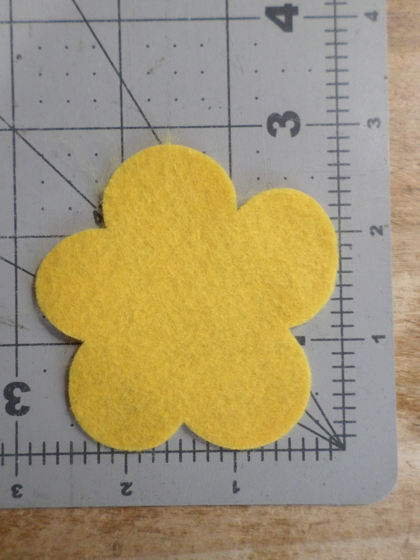 Yellow Flower Felt Ornament DIY Kit 