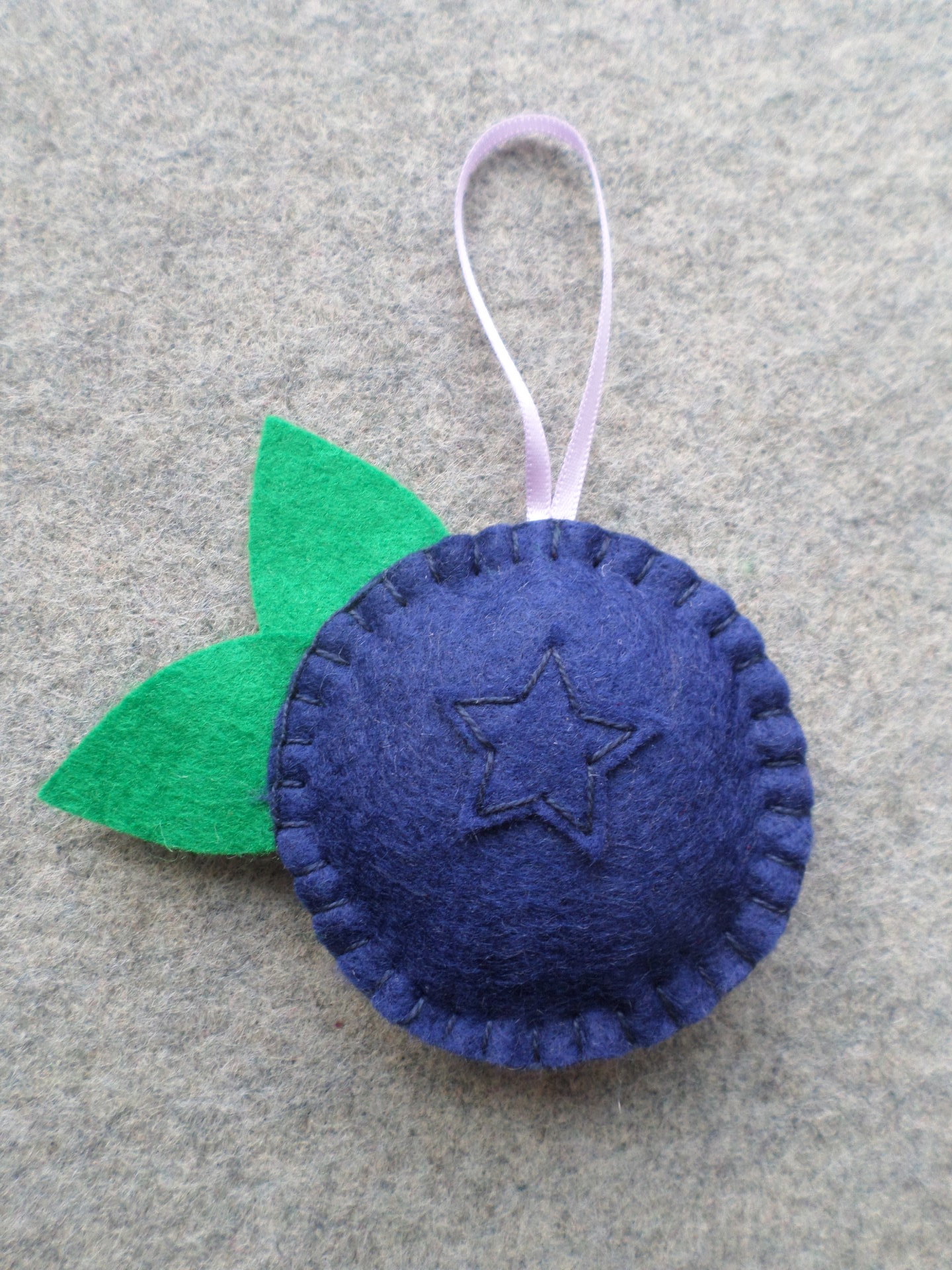 Blueberry Felt Holiday Ornament DIY Kit 