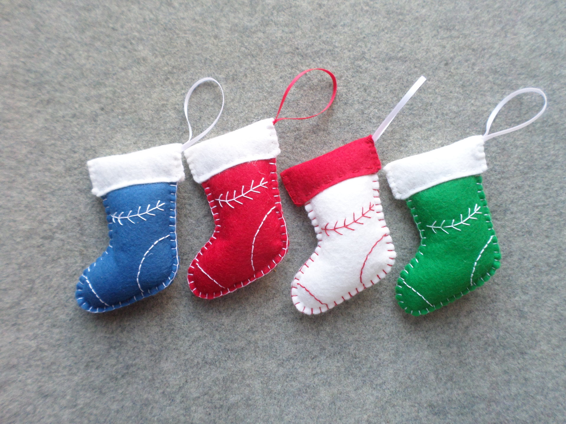 Christmas Stocking Felt Holiday Ornament DIY Kit 
