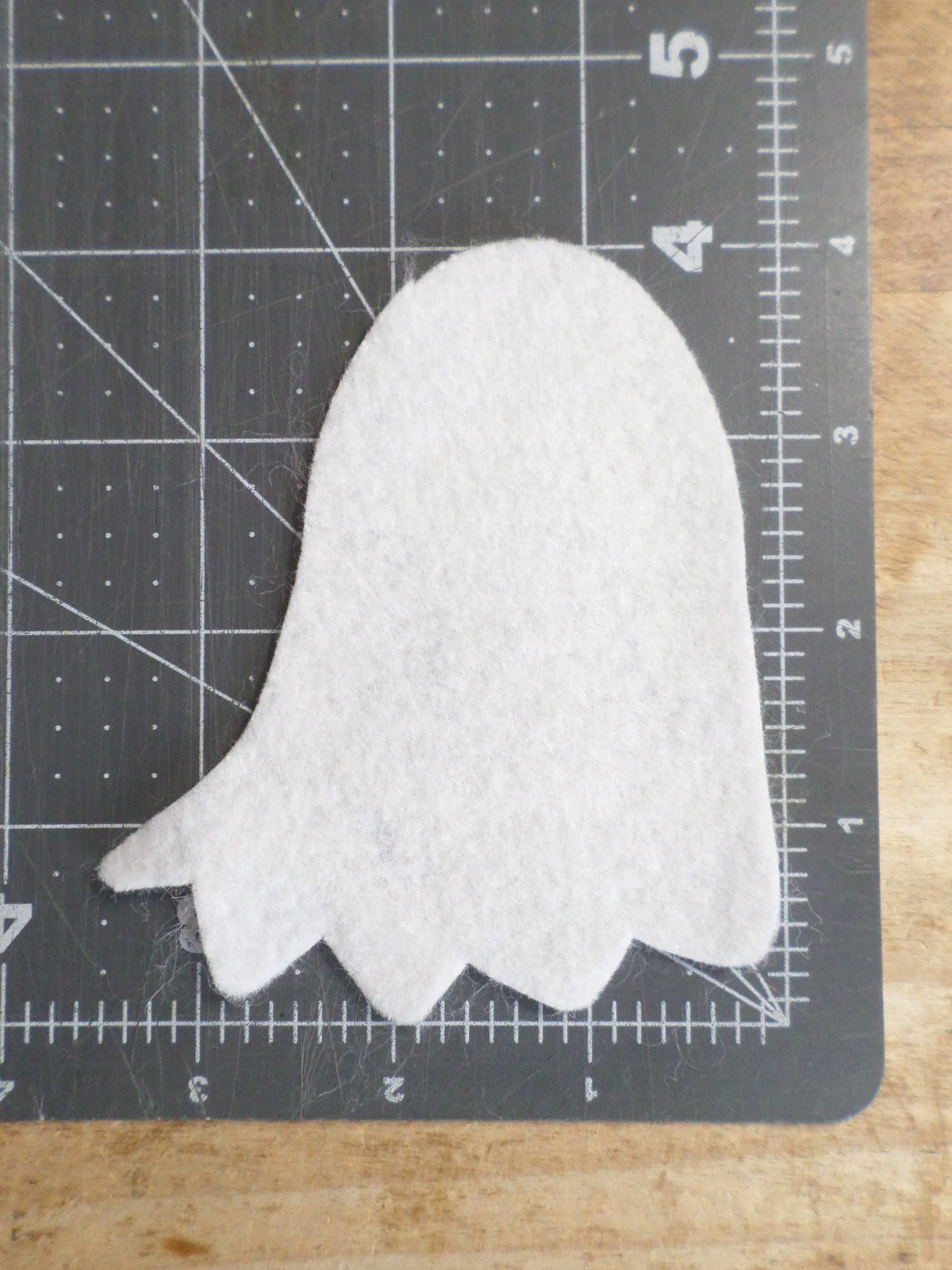 Cut Felt Shapes, 12 White Ghost Pieces