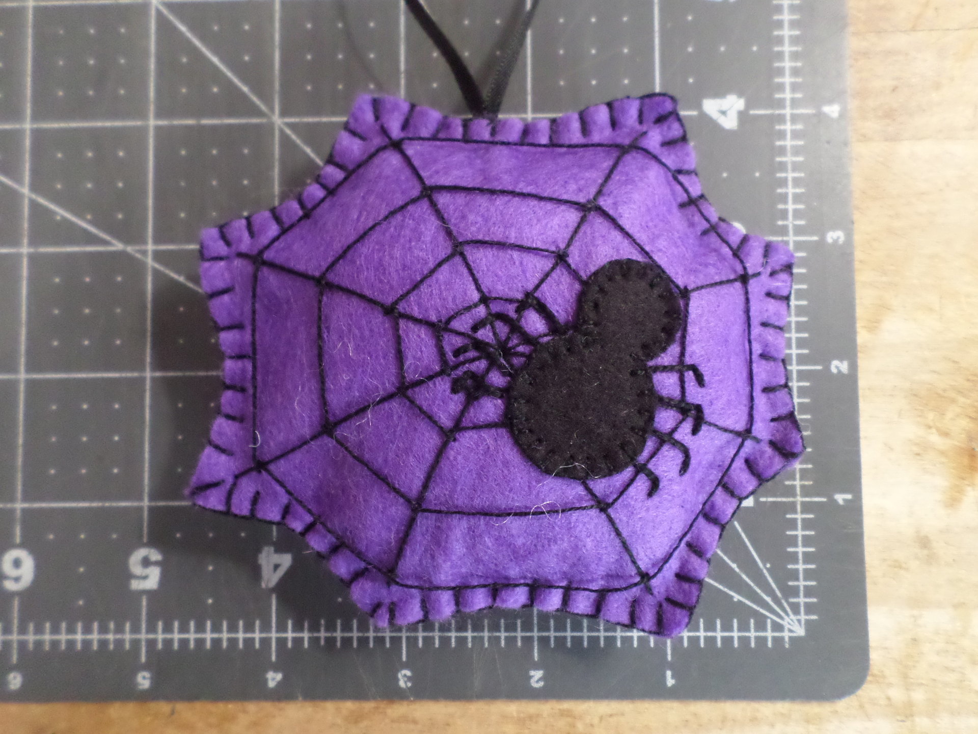 Spider Web Halloween Felt Holiday Ornament DIY Kit 