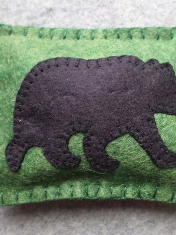 Maine Black Bear Balsam Sachet DIY Kit