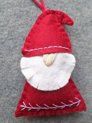 Gnome Felt Holiday Ornament DIY Kit 