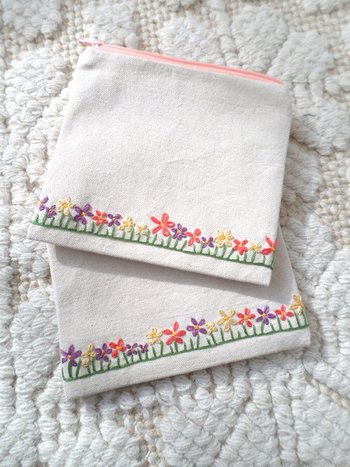 Wildflowers Zip Bag, Hand Embroidered Coin Purse with Floral Design