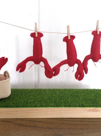 Miniature Downeast Maine Clothesline with Red Lobsters and Laundry Basket 