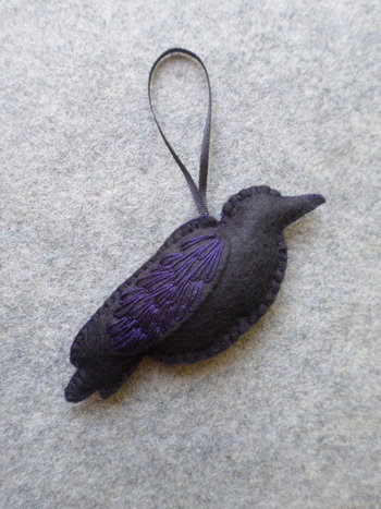 Crow Halloween Felt Holiday Ornament DIY Kit