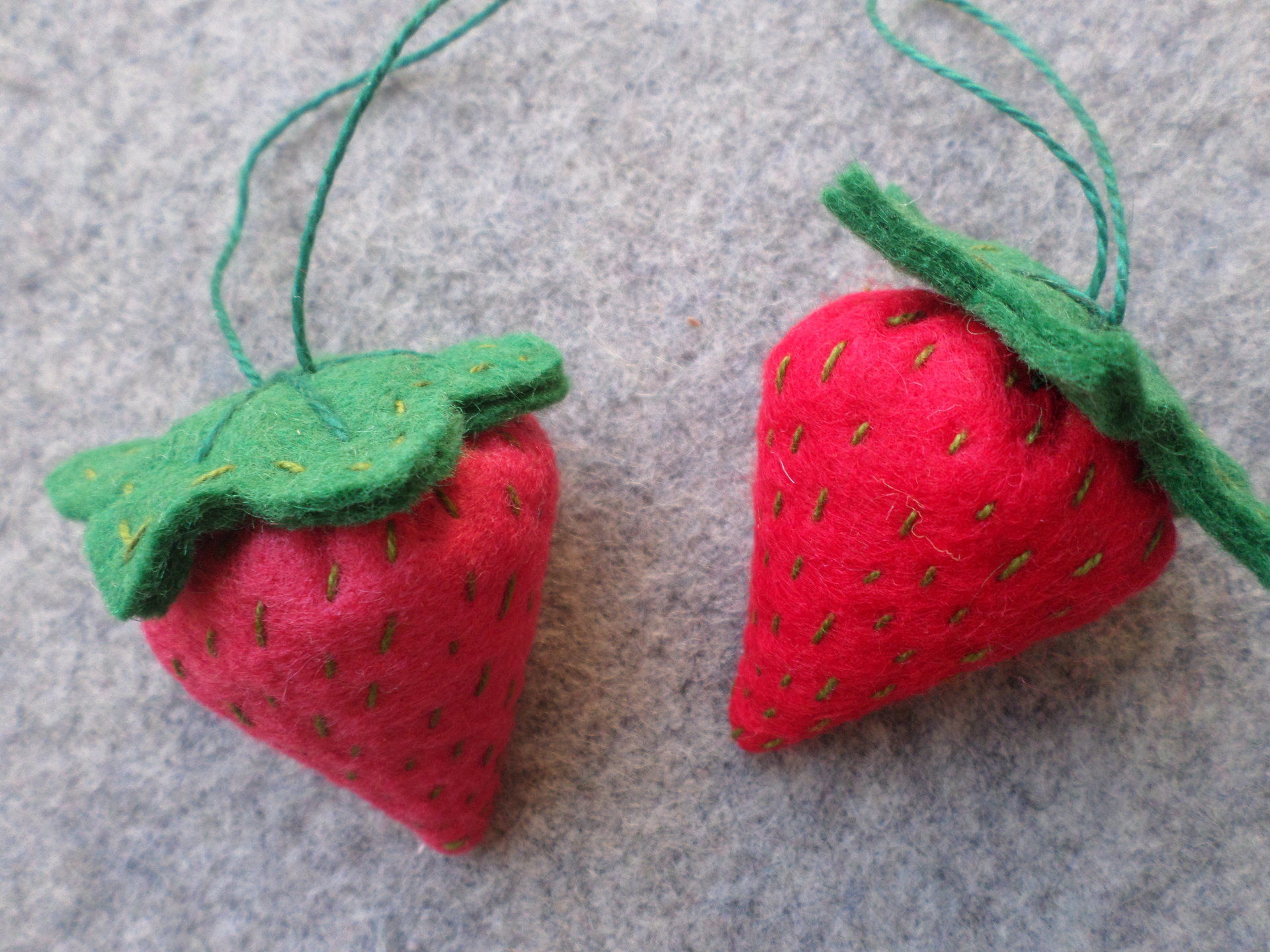 Strawberry Felt Holiday Ornament DIY Kit 